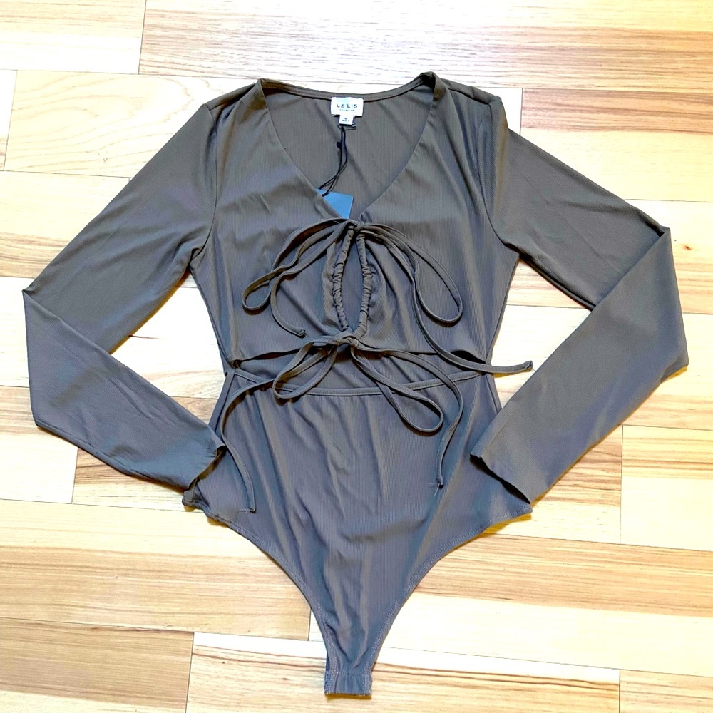 Le Lis Olive Green Long Sleeve Body suit medium